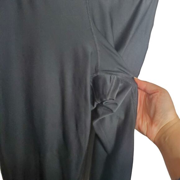 Nike Dri-Fit Black Capri Compression Leggings Women's Size Extra Small - Picture 7 of 14